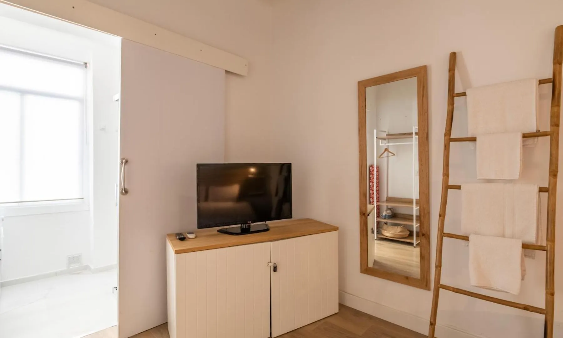 Atico Sagrada Familia Apartman Barcelona