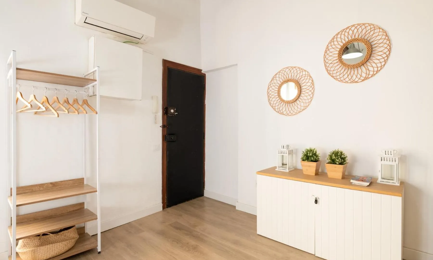 Atico Sagrada Familia Apartman Barcelona